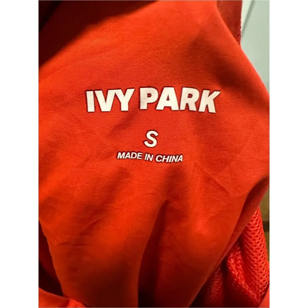 IVY PARK Red Hooded Windbreaker Pullover Jacket S Oversized Zip Pocket Athletic
